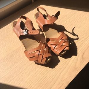 Moheda Swedish clog sandals